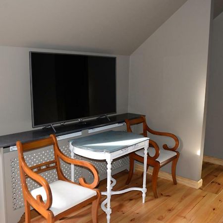 Bed and Breakfast Martin- pêcheur Court-Saint-Etienne Exterior foto
